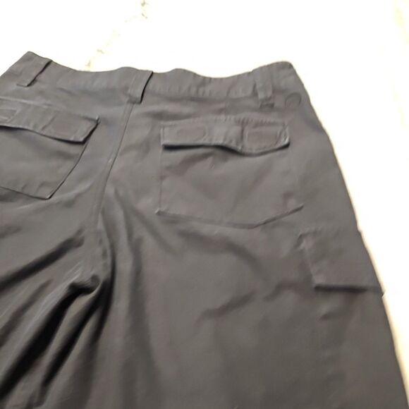 Magellan Outdoors Men’s Cargo Shorts Black Size 34 - Picture 7 of 8